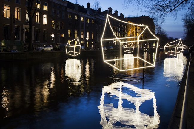 Amsterdam Light Festival verlichte huisjes